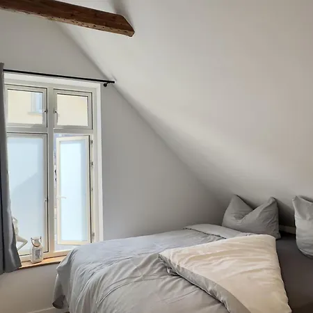 Friesenhus - * Jever